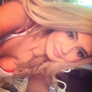 Meet your Posher, Aby